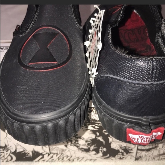 >Ⓜ️+MARVEL CLASSIC SLIP-ON BLACK WIDOW UNISEX😍RUGGED OUTLINER. BRAND NEW VANS - Picture 5 of 15